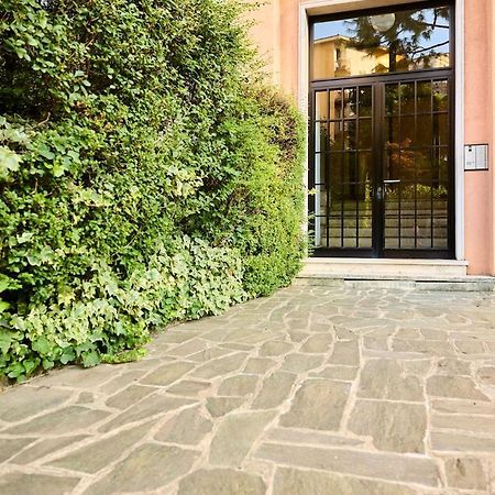 100M Dalla Funicolare Di Citta Alta- 10 Ospiti Bergamo Bagian luar foto