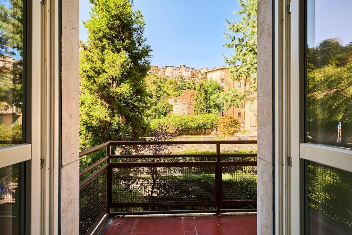 100M Dalla Funicolare Di Citta Alta- 10 Ospiti Bergamo Bagian luar foto